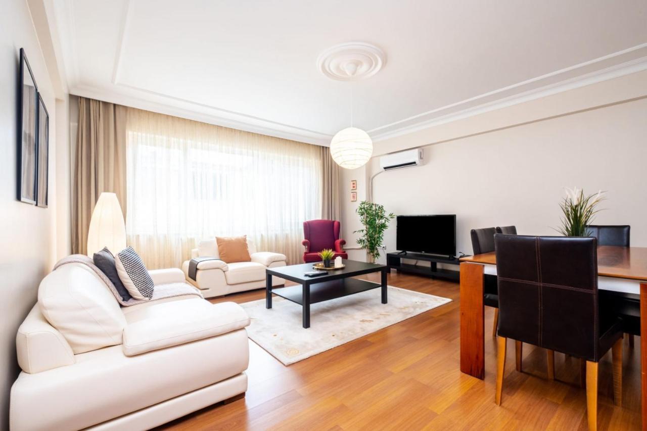 Ferienwohnung Comfy Flat Near Popular Attractions In Sisli Istanbul Exterior foto
